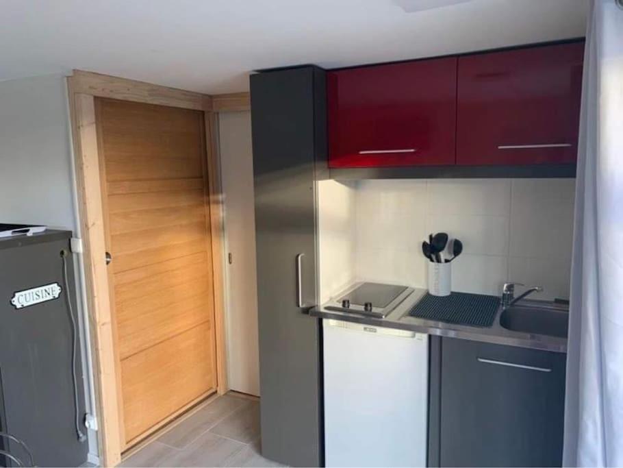 Logement - Les Épesses エクステリア 写真